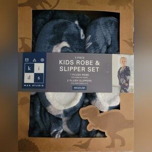 Kids Max Studio Dino Print Robe and Slipper Set